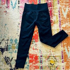Thicker basic black leggings